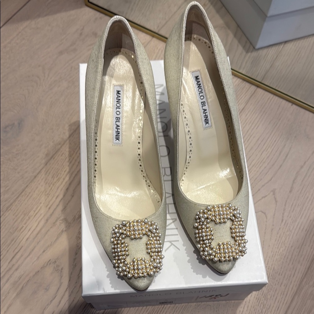 Manolo Blahnik Hangisi Cream Heels with Crystal Embellishment Size 38